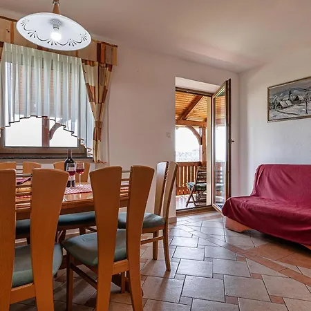 Vineyard Ucman - Happy * Otočec